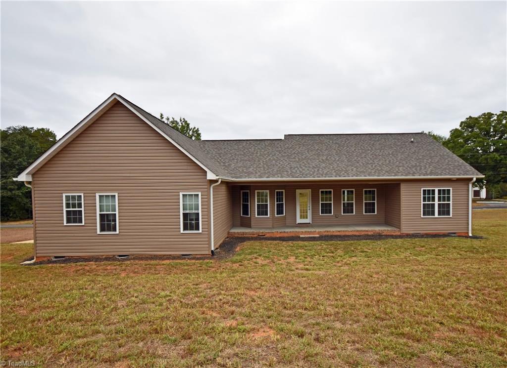 9510 Ellis Road Clemmons, NC 27012 - Photo 25 of 25 On over an acre!