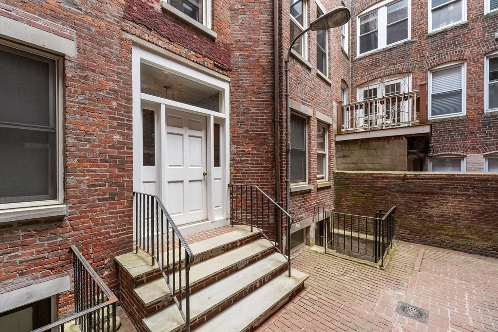 30 Clark Street, Unit 21 Boston, MA 02113 - Photo 18 of 20 Gallery Image 18