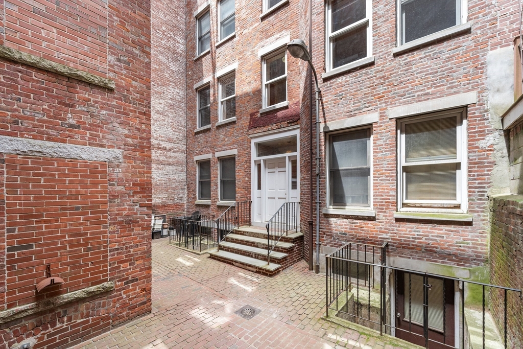 30 Clark Street, Unit 21 Boston, MA 02113 - Photo 19 of 20 Gallery Image 19
