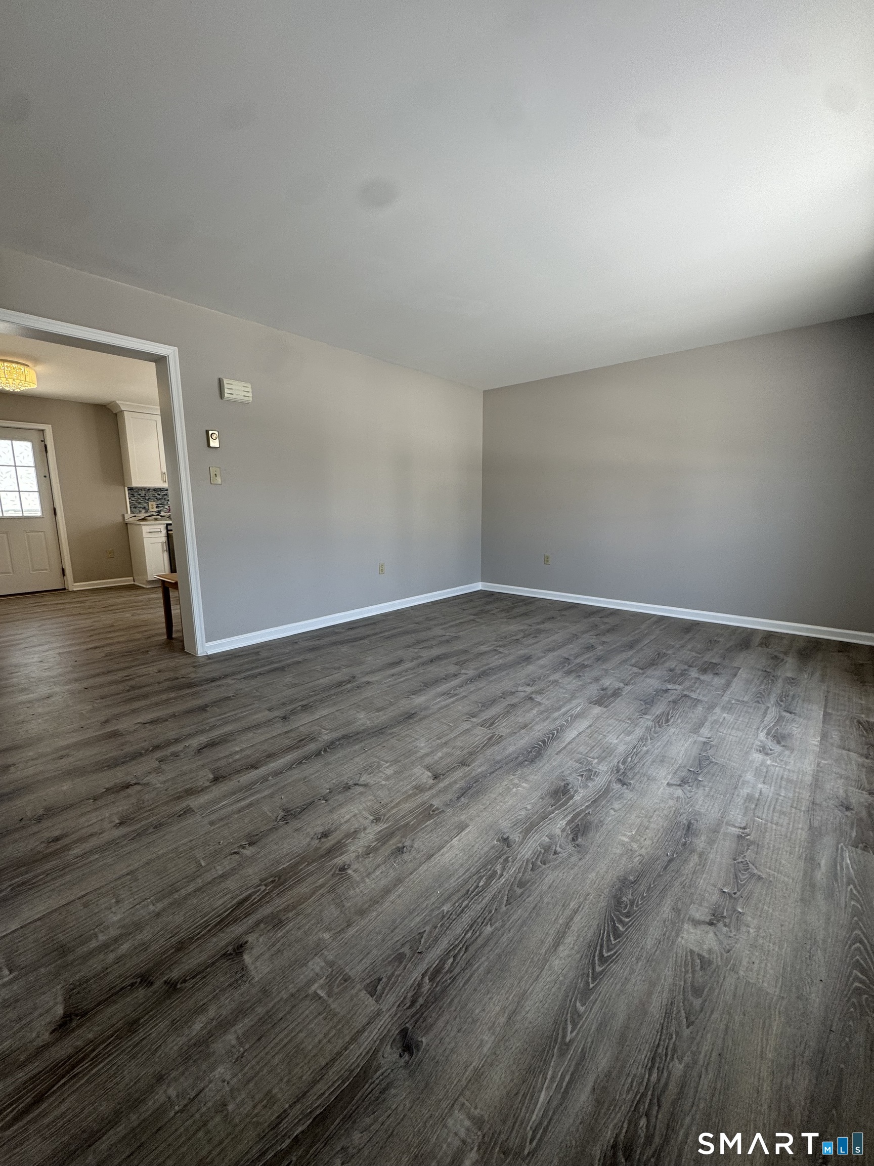 136 Blueberry Hill Road Groton, CT 06340 - Photo 3 of 26