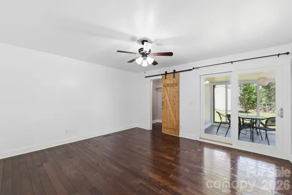 $389,800 | 501 Vista Grande Circle, Charlotte, NC 28226