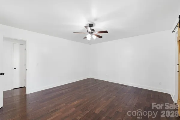$389,800 | 501 Vista Grande Circle, Charlotte, NC 28226
