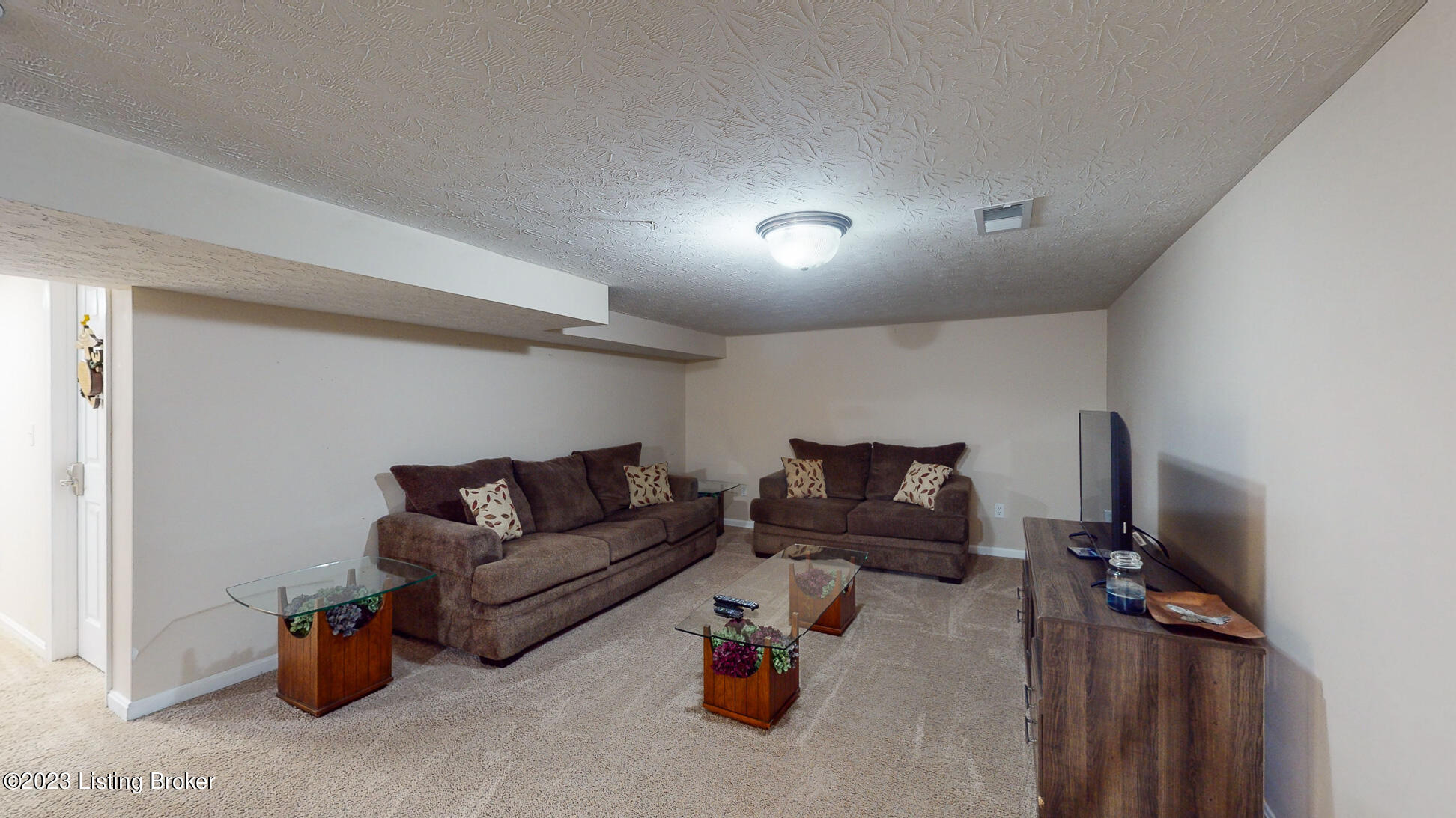 1685 West Elm Road Radcliff, KY 40160 - Photo 43 of 69 1685-W-Elm-Rd_044