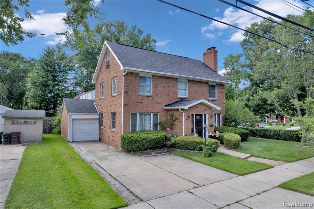 20779 Marter Road Grosse Pointe Woods, MI 48236 - Photo 2 of 39