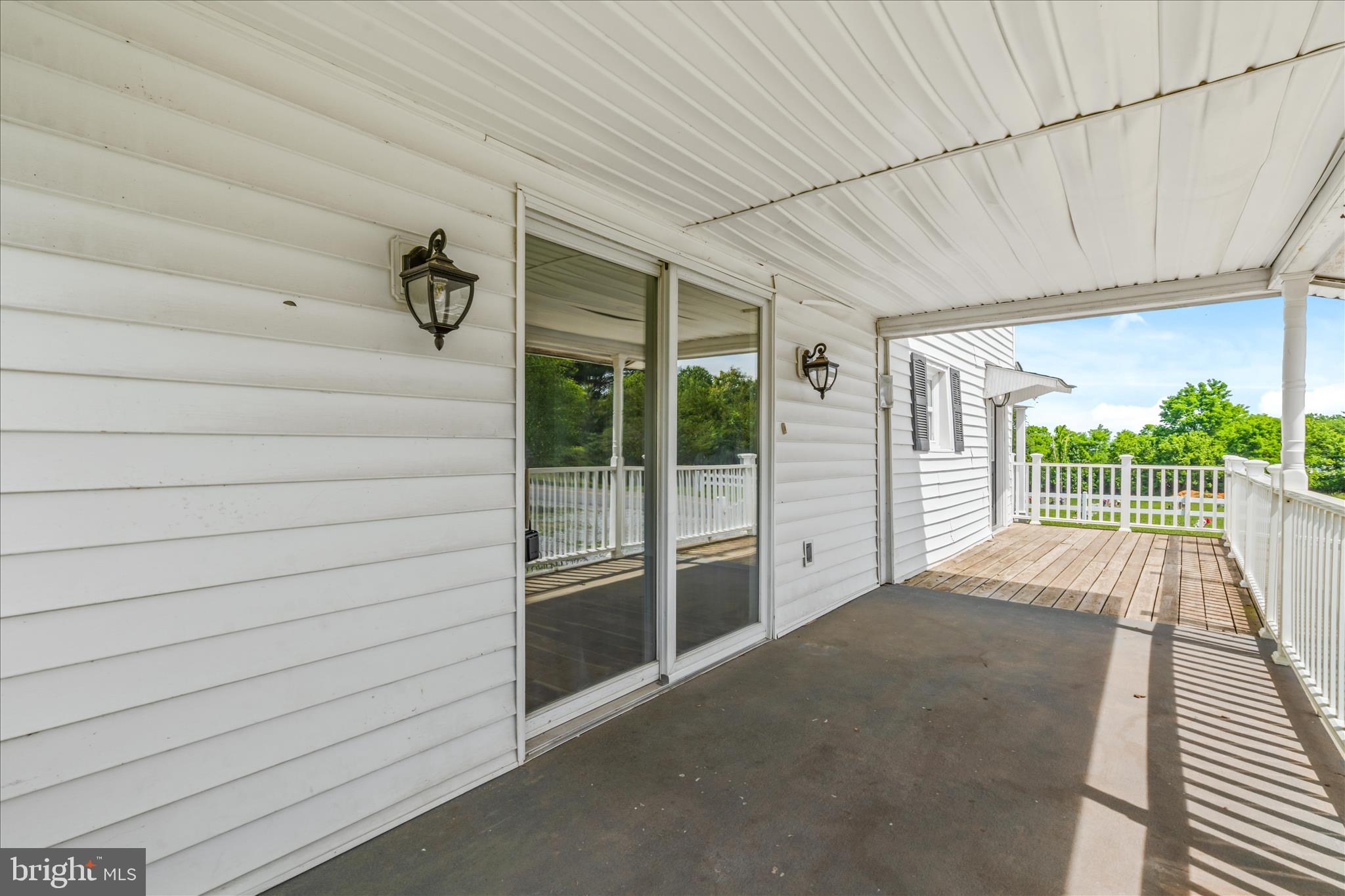 20219 Locust Grove Road Rohrersville, MD 21779 - Photo 37 of 46 Side Deck