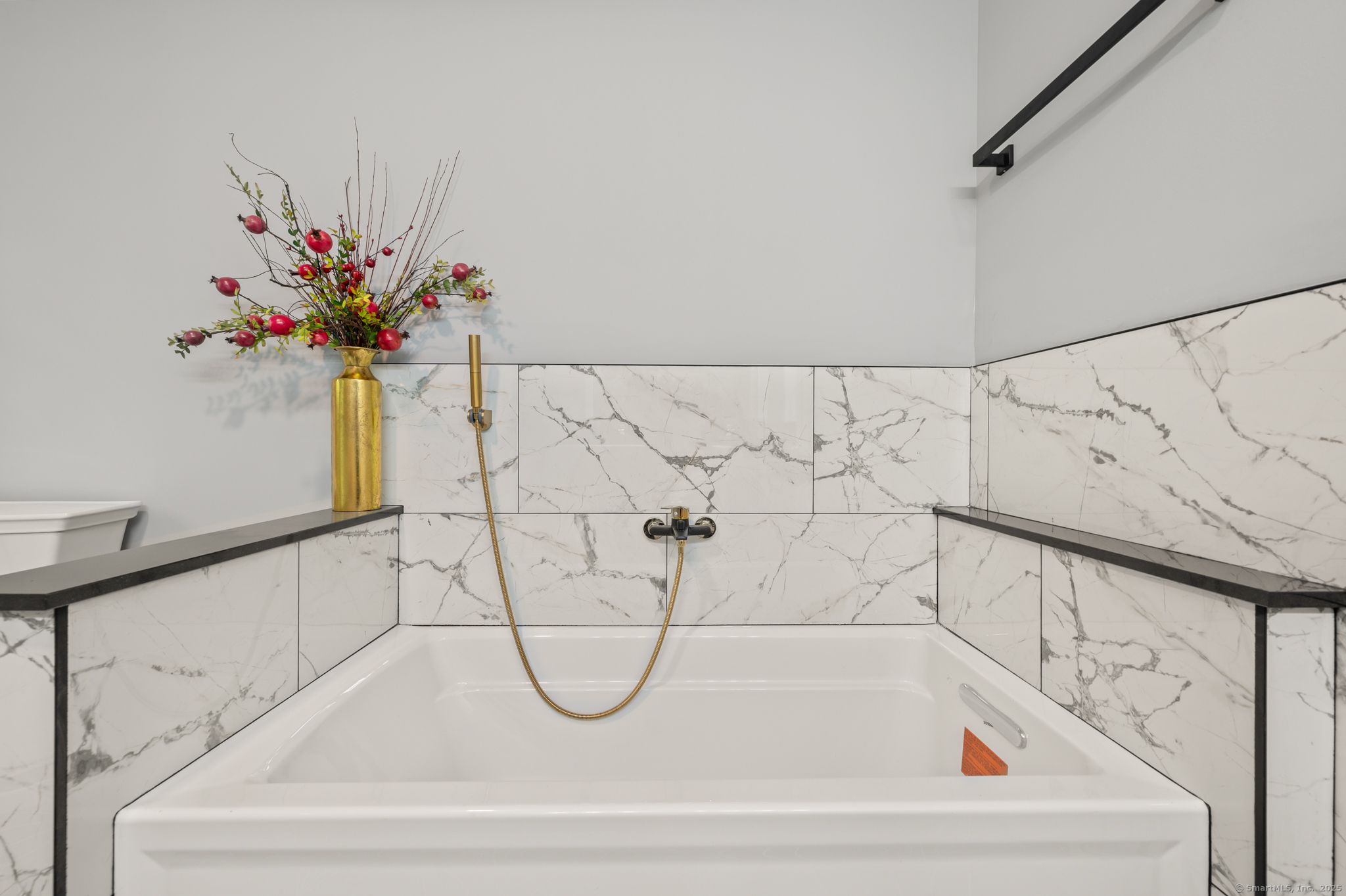 370 West Mountain Road West Simsbury, CT 06092 - Photo 29 of 39 a bathroom with a bathtub