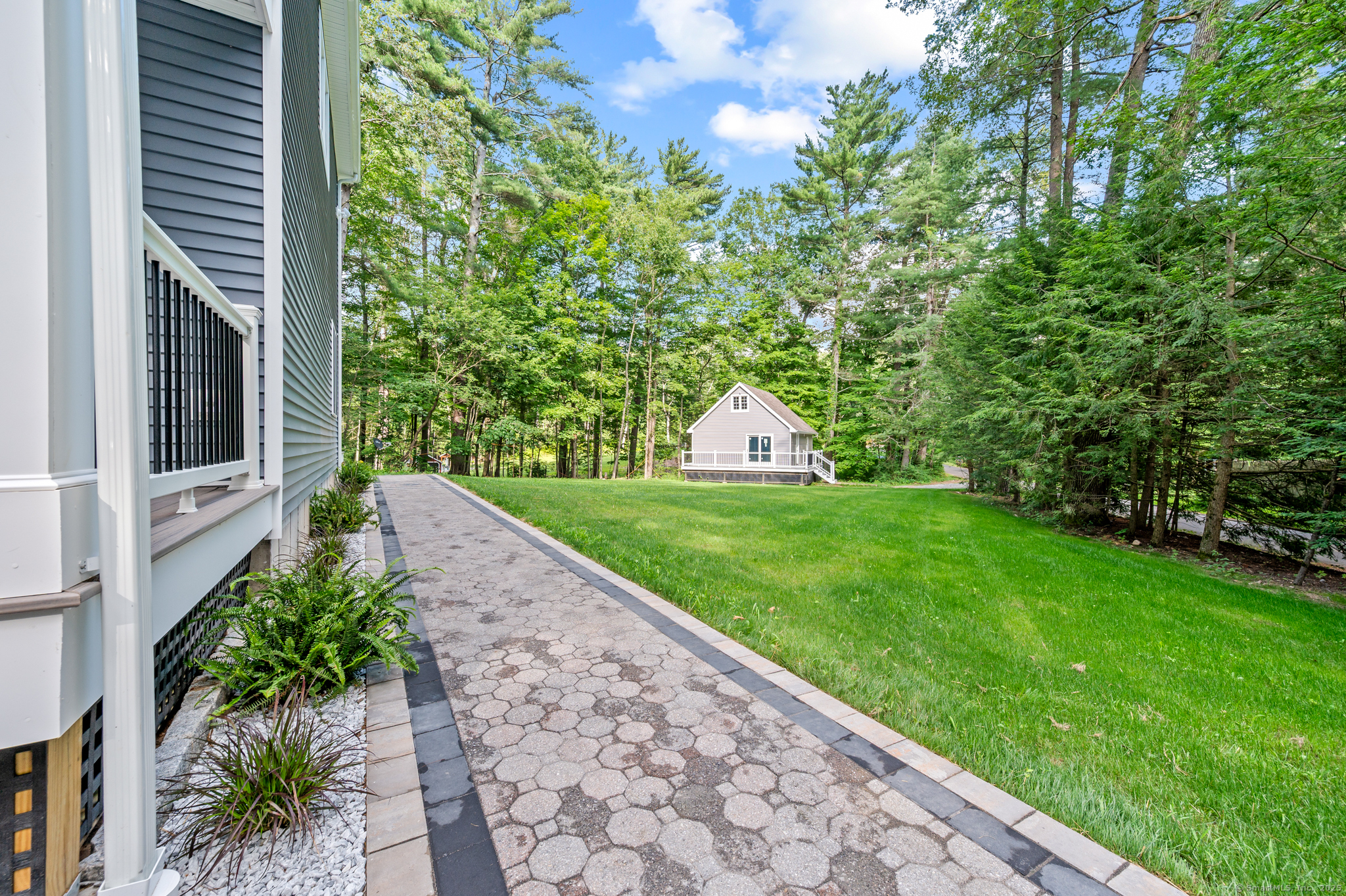 370 West Mountain Road West Simsbury, CT 06092 - Photo 34 of 39 a view of a back yard