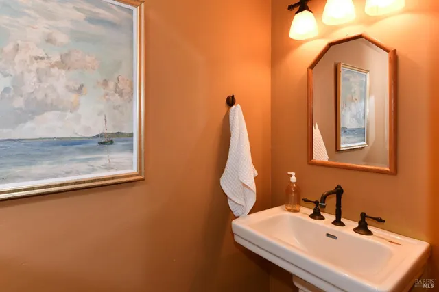 $2,995,000 | 2120 Grove Street, Sonoma, CA 95476