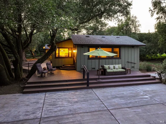 $2,995,000 | 2120 Grove Street, Sonoma, CA 95476