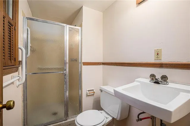 $289,900 | 10518 Mersington Avenue, Kansas City, MO 64137