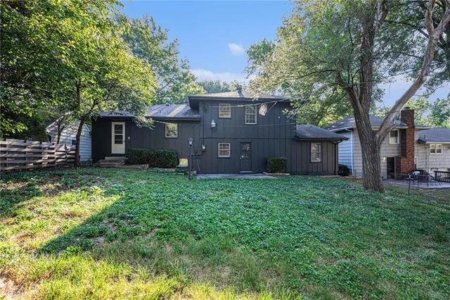 $289,900 | 10518 Mersington Avenue, Kansas City, MO 64137