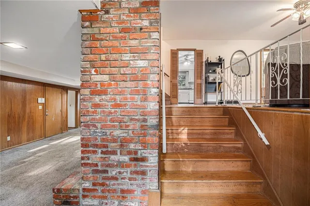 $289,900 | 10518 Mersington Avenue, Kansas City, MO 64137