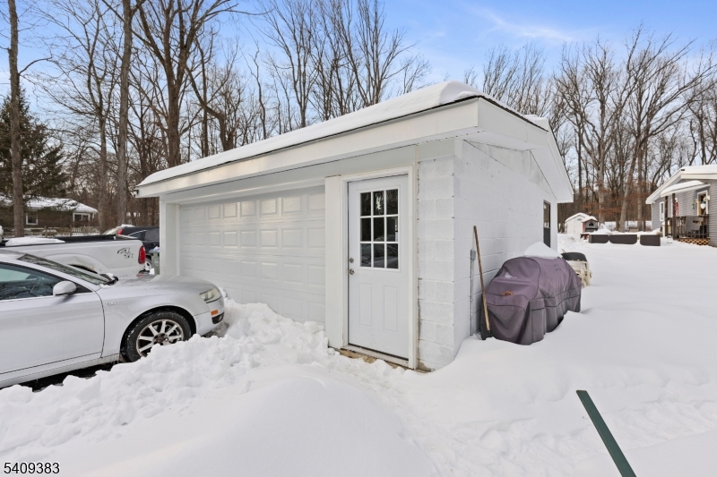 130 Flocktown Road Long Valley, NJ 07853 - Photo 12 of 32