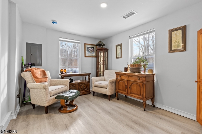 130 Flocktown Road Long Valley, NJ 07853 - Photo 20 of 32