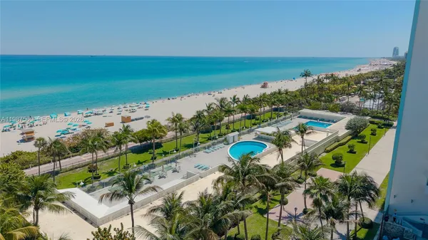 $2,950 | 2899 Collins Avenue, Unit 1422, Miami Beach, FL 33140