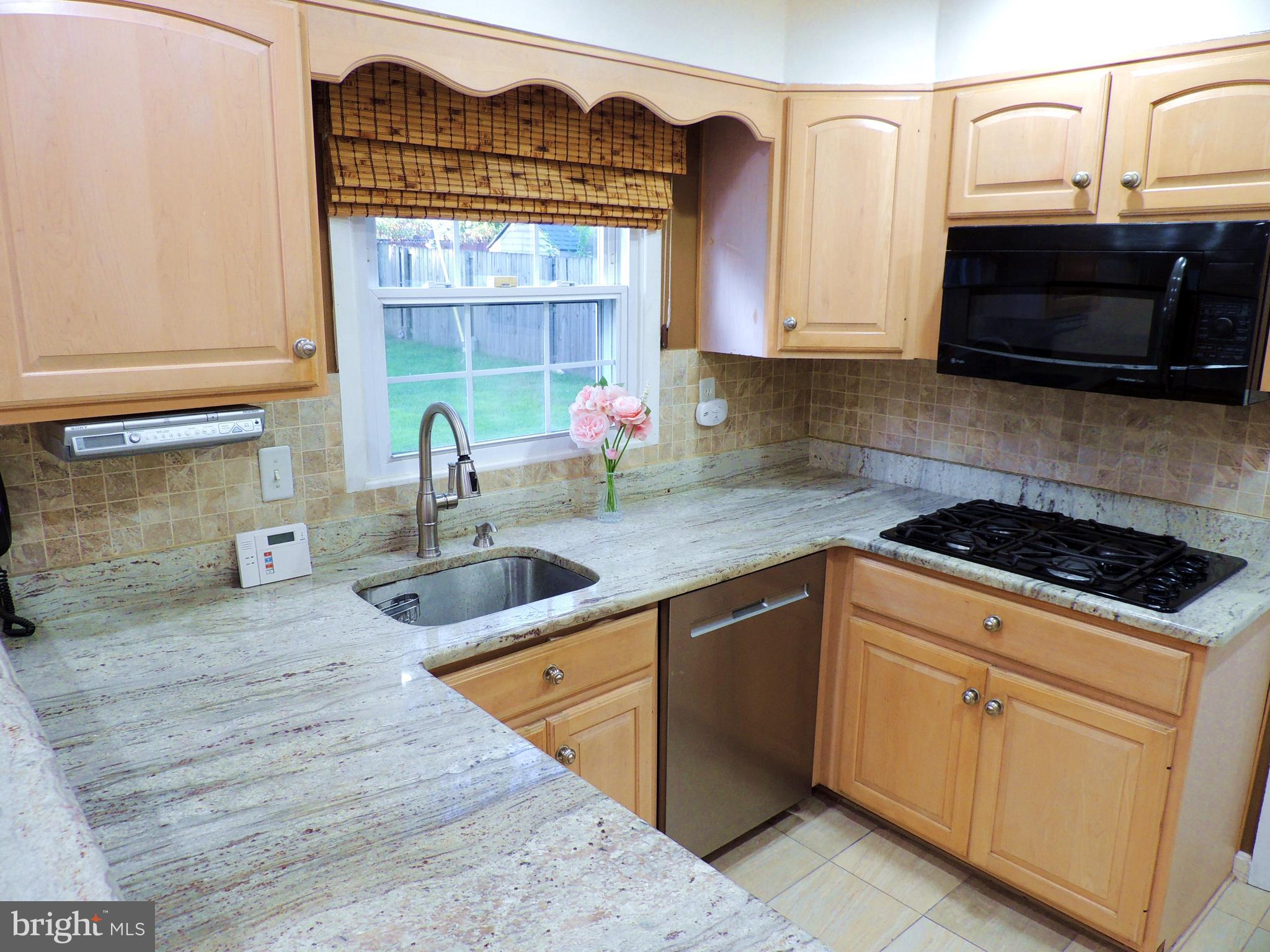 12204 Mackell Lane Bowie, MD 20715 - Photo 12 of 52