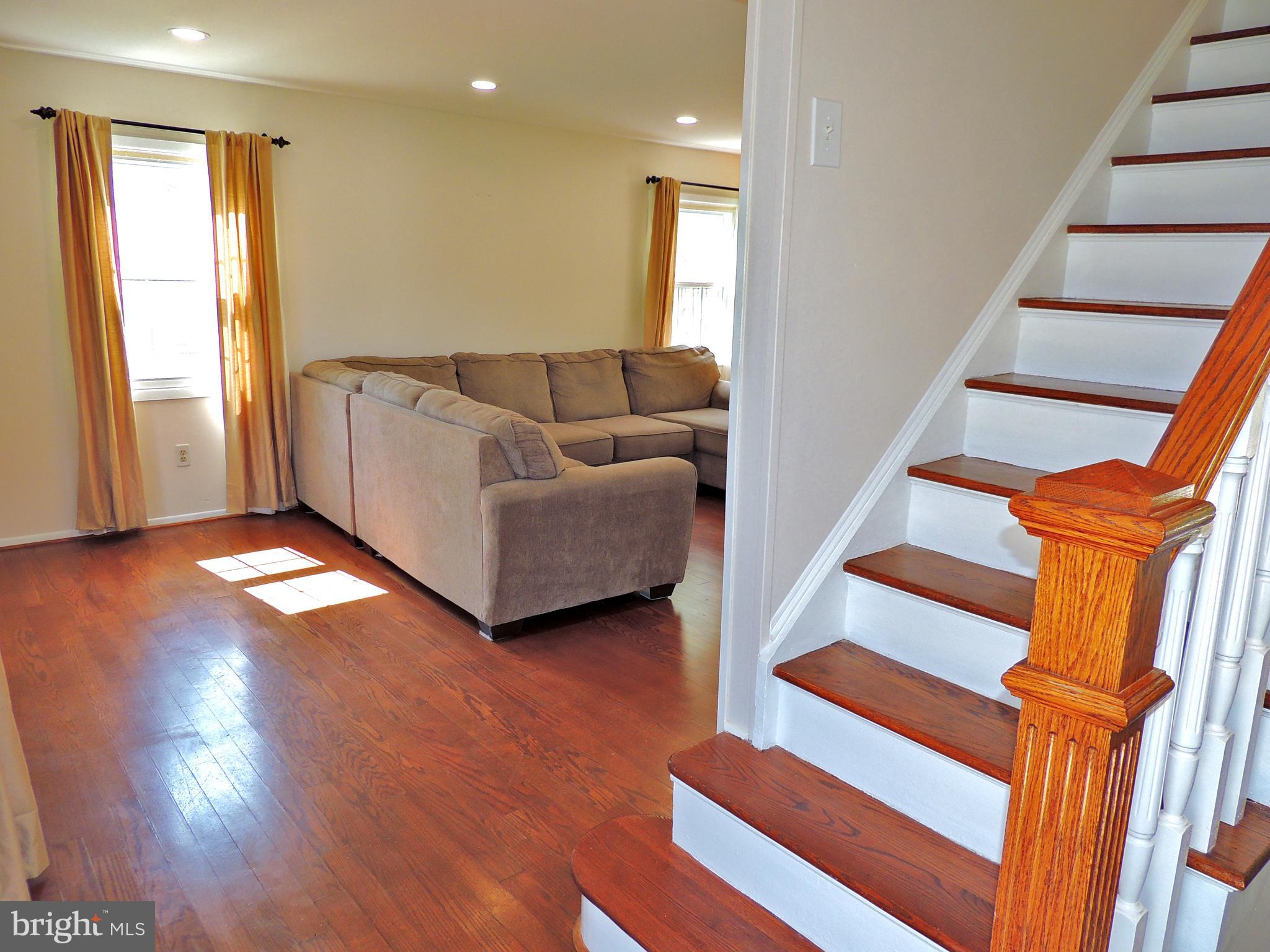 12204 Mackell Lane Bowie, MD 20715 - Photo 5 of 52