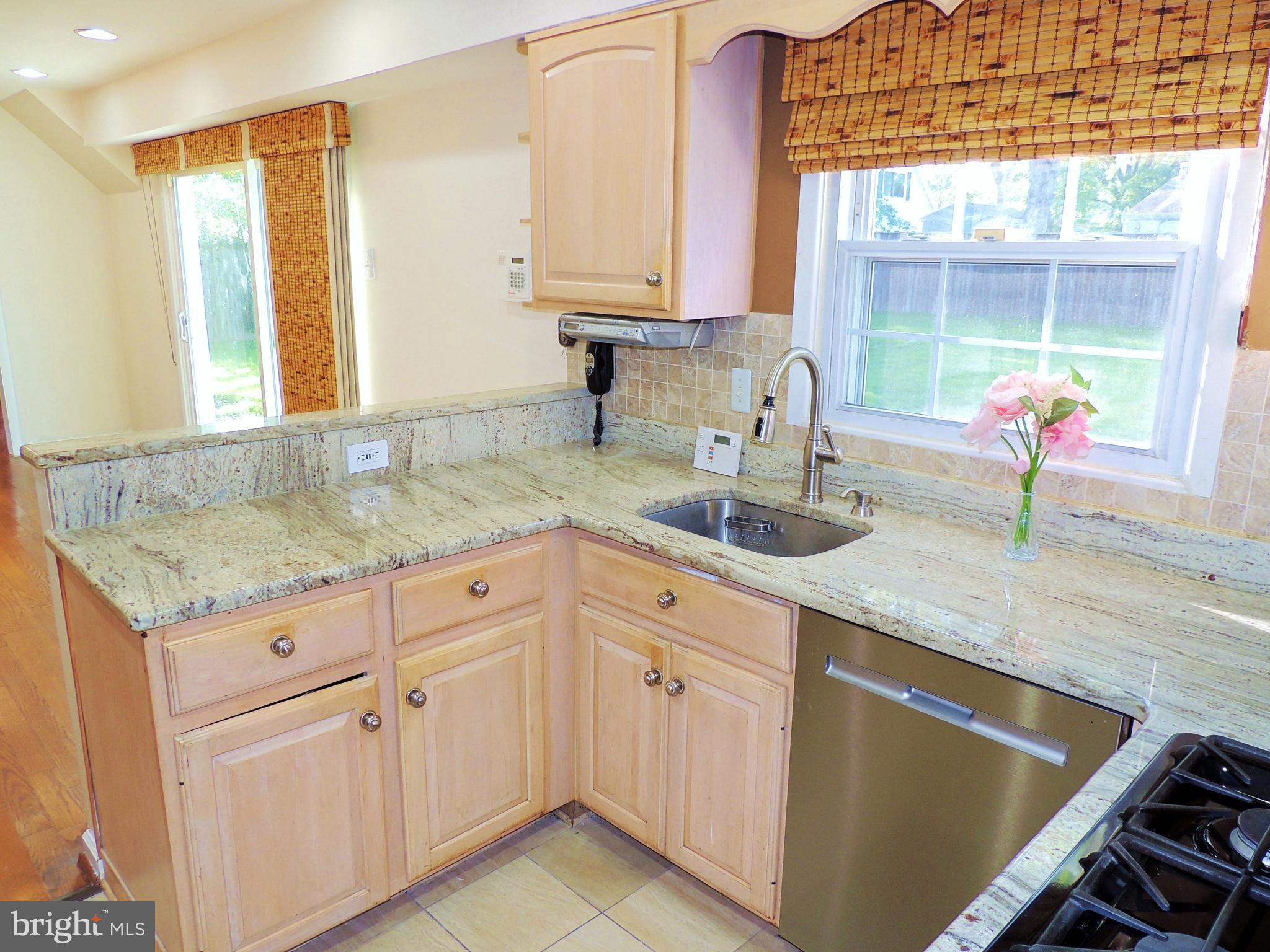 12204 Mackell Lane Bowie, MD 20715 - Photo 10 of 52