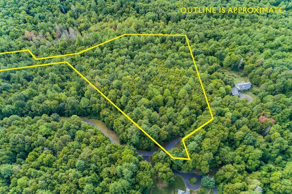42 Rustlewood Ridge Northampton, MA 01062 - Photo 2 of 10 Gallery Image 2