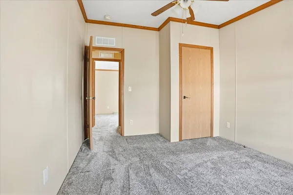 $75,000 | 233 Avenue E Street, Bloomington, IL 61704