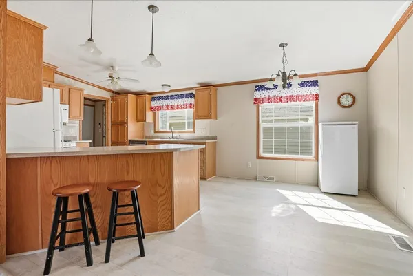 $75,000 | 233 Avenue E Street, Bloomington, IL 61704