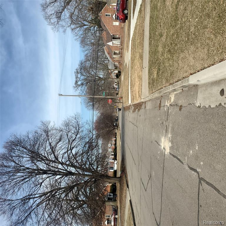 19362 Sunderland Road Detroit, MI 48219 - Photo 11 of 12