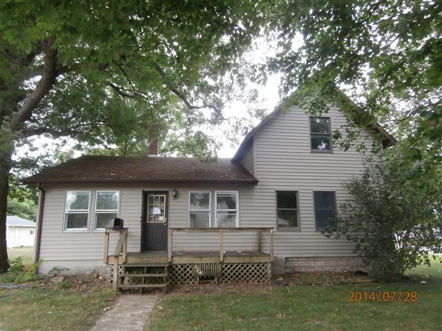 203 East 14th Street Rochester, IN 46975 - Photo 1 of 5