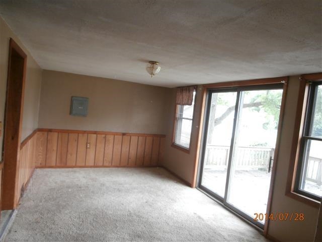 203 East 14th Street Rochester, IN 46975 - Photo 3 of 5