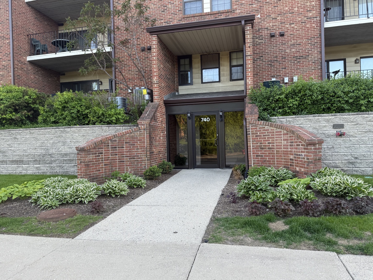 740 Weidner Road, Unit 206 Buffalo Grove, IL 60089 - Photo 1 of 24