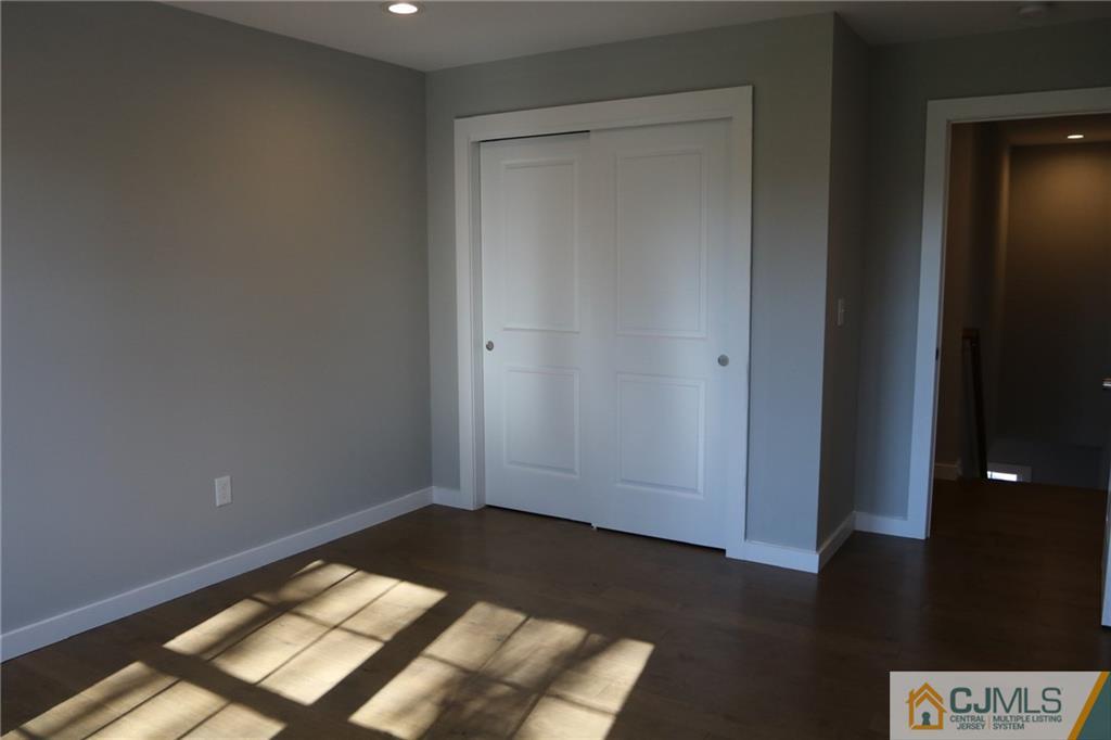 57 Idlewild Road Edison, NJ 08817 - Photo 8 of 11