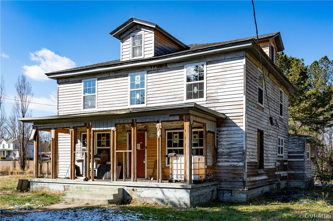 2400 Springton Road Wilsons, VA 23894 - Photo 1 of 19 a front view of a house with a yard