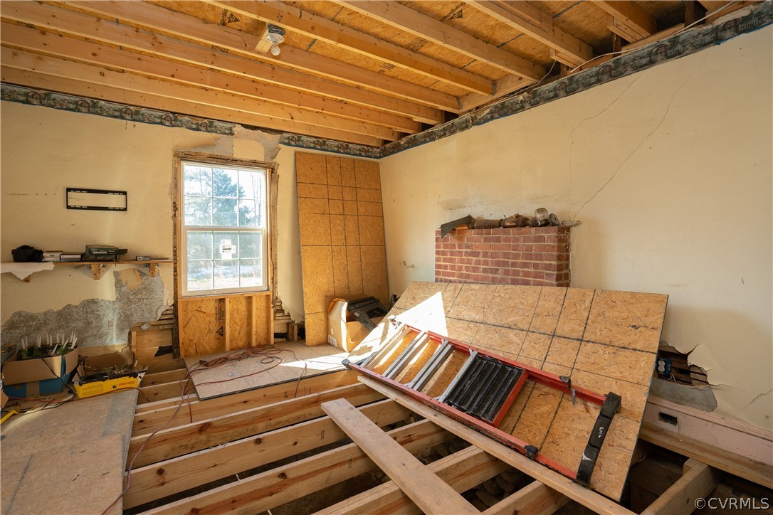 2400 Springton Road Wilsons, VA 23894 - Photo 3 of 19 a view of an outdoor space