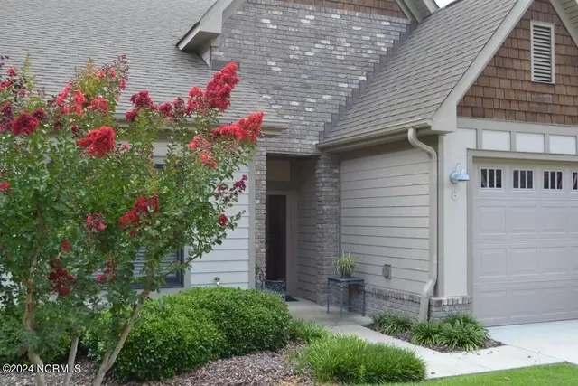 $2,200 | 8 Elk Ridge Lane, Southern Pines, NC 28387