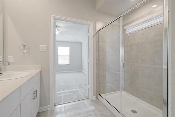 $2,600 | 3305 Chasemoor Drive, Denton, TX 76207
