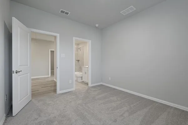 $2,600 | 3305 Chasemoor Drive, Denton, TX 76207