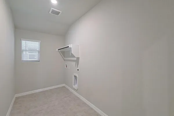 $2,600 | 3305 Chasemoor Drive, Denton, TX 76207