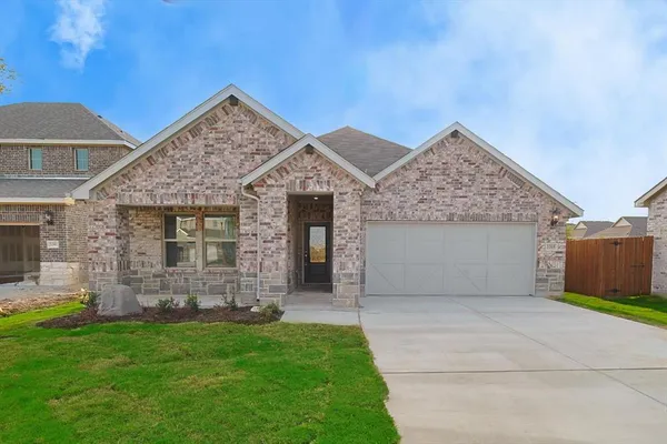 $2,600 | 3305 Chasemoor Drive, Denton, TX 76207