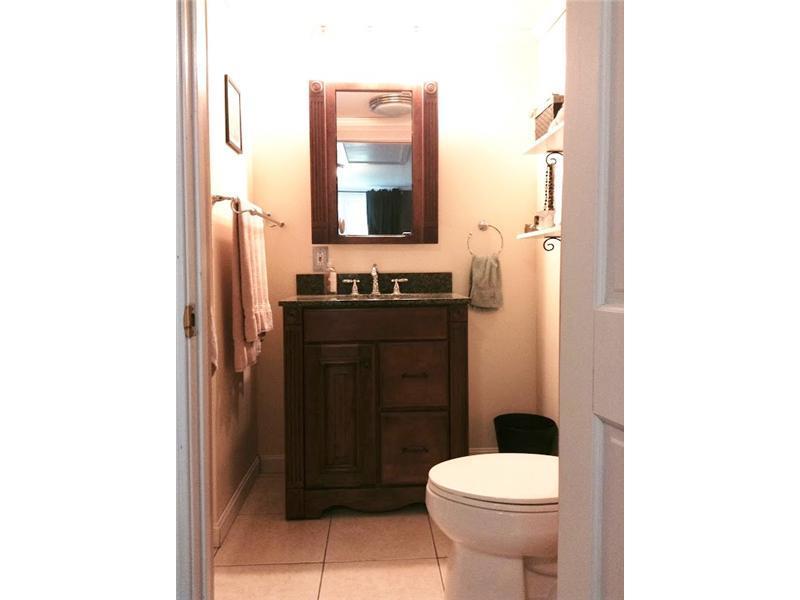 233 East Pond Road Nobleboro, ME 04555 - Photo 11 of 26 Bathroom.