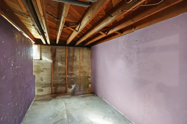 $277,700 | 800 3rd Street, Newport, WA 99156