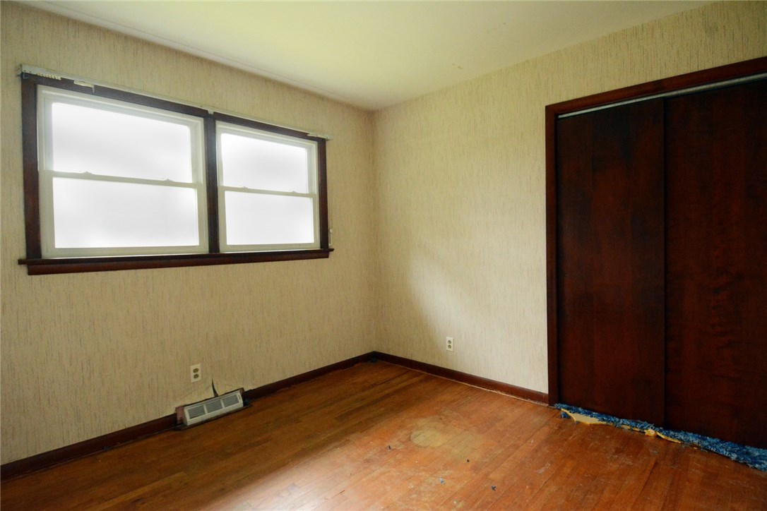 44 Potter Hill Road Westerly, RI 02891 - Photo 12 of 22