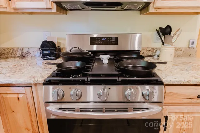 a close view of stove top oven
