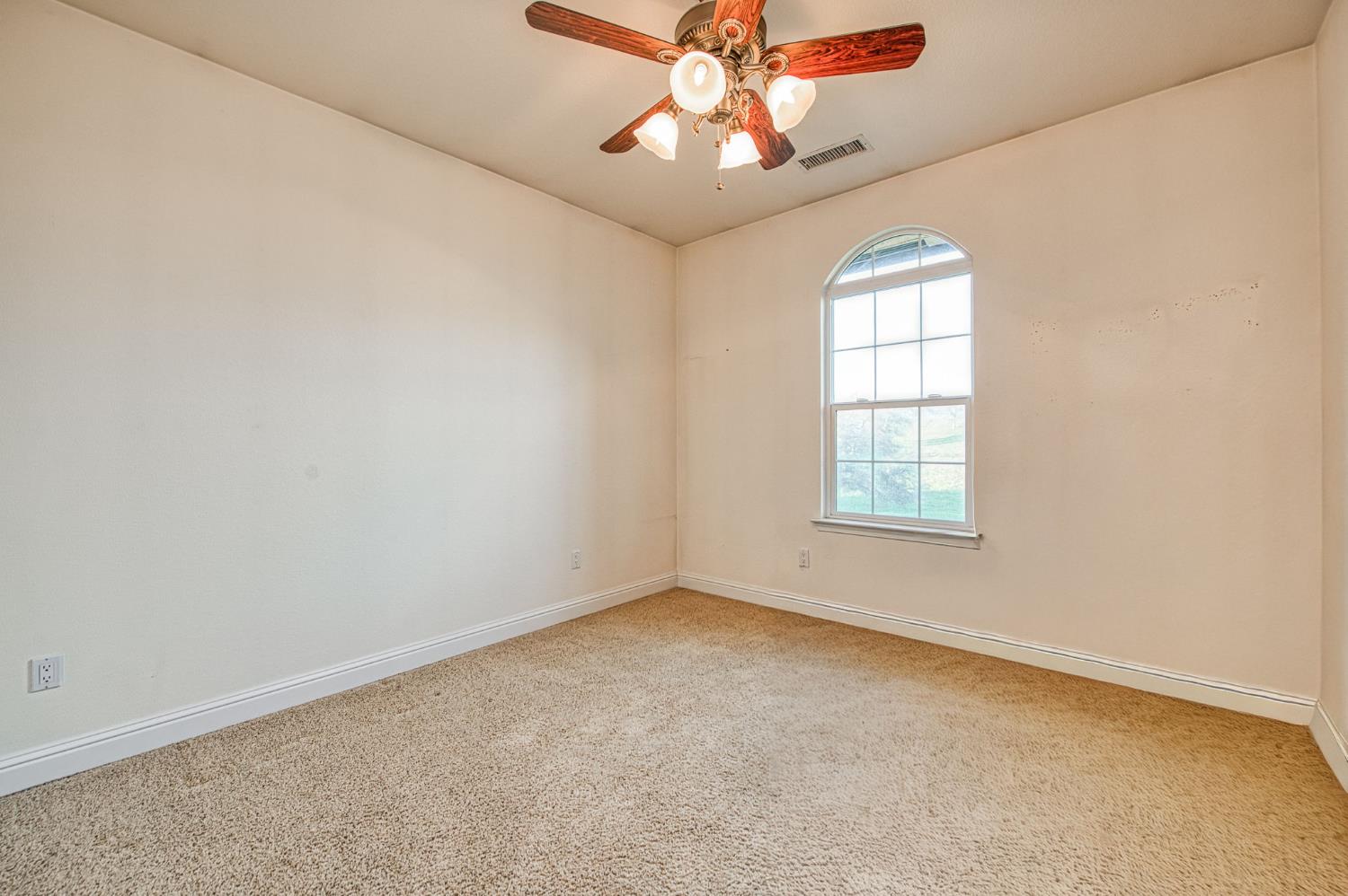 9855 Millerton Road Clovis, CA 93619 - Photo 31 of 64 Gallery Image 31