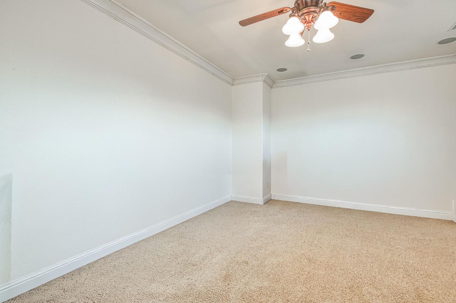 9855 Millerton Road Clovis, CA 93619 - Photo 34 of 64 Gallery Image 34