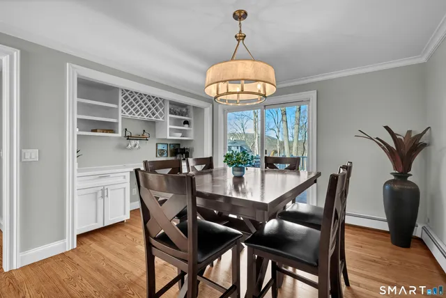 $824,900 | 4 Anchor Street, Danbury, CT 06811