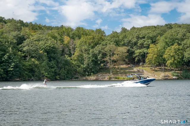 $824,900 | 4 Anchor Street, Danbury, CT 06811