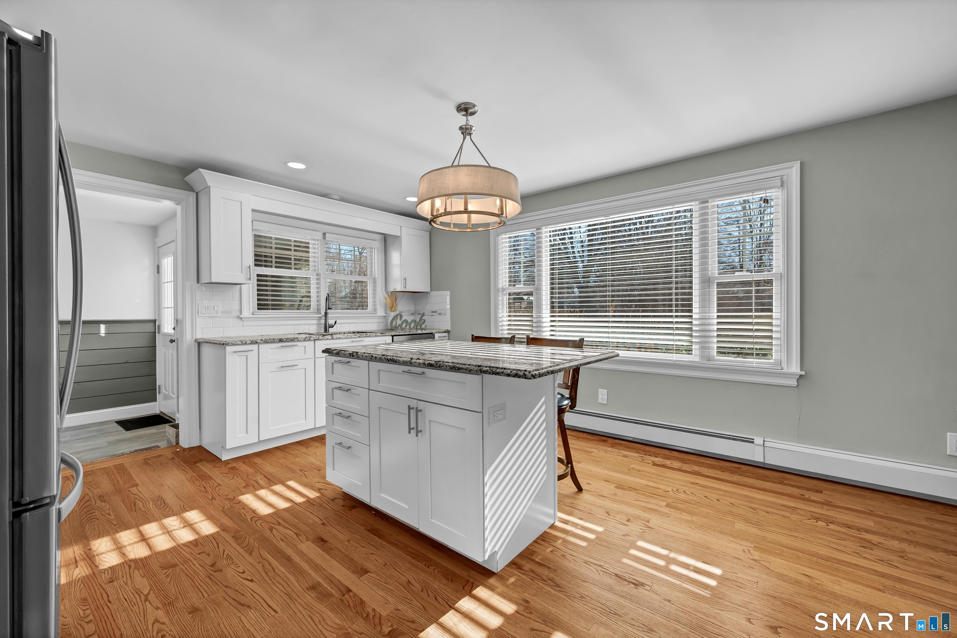 4 Anchor Street Danbury, CT 06811 - Photo 9 of 40