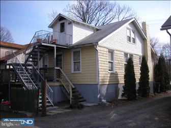 418 Blair Mill Road Hatboro, PA 19040 - Photo 2 of 6 Exterior Back