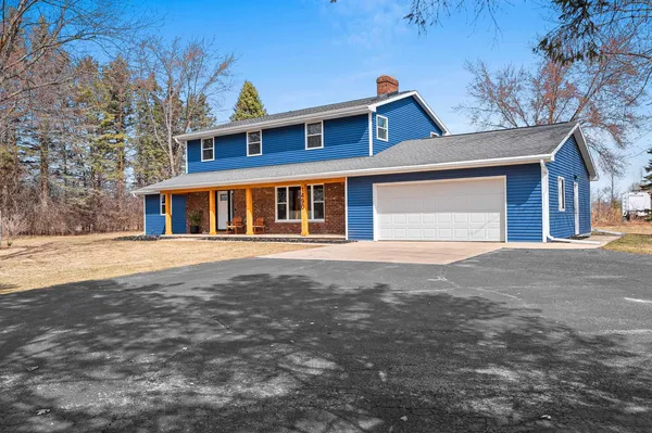 $610,000 | 1490 Fernando Drive, De Pere, WI 54115