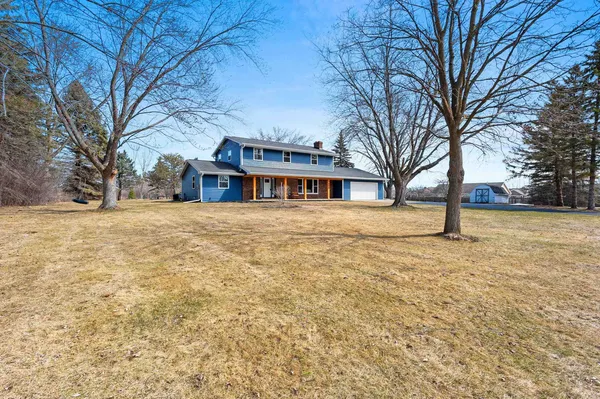 $625,000 | 1490 Fernando Drive, De Pere, WI 54115