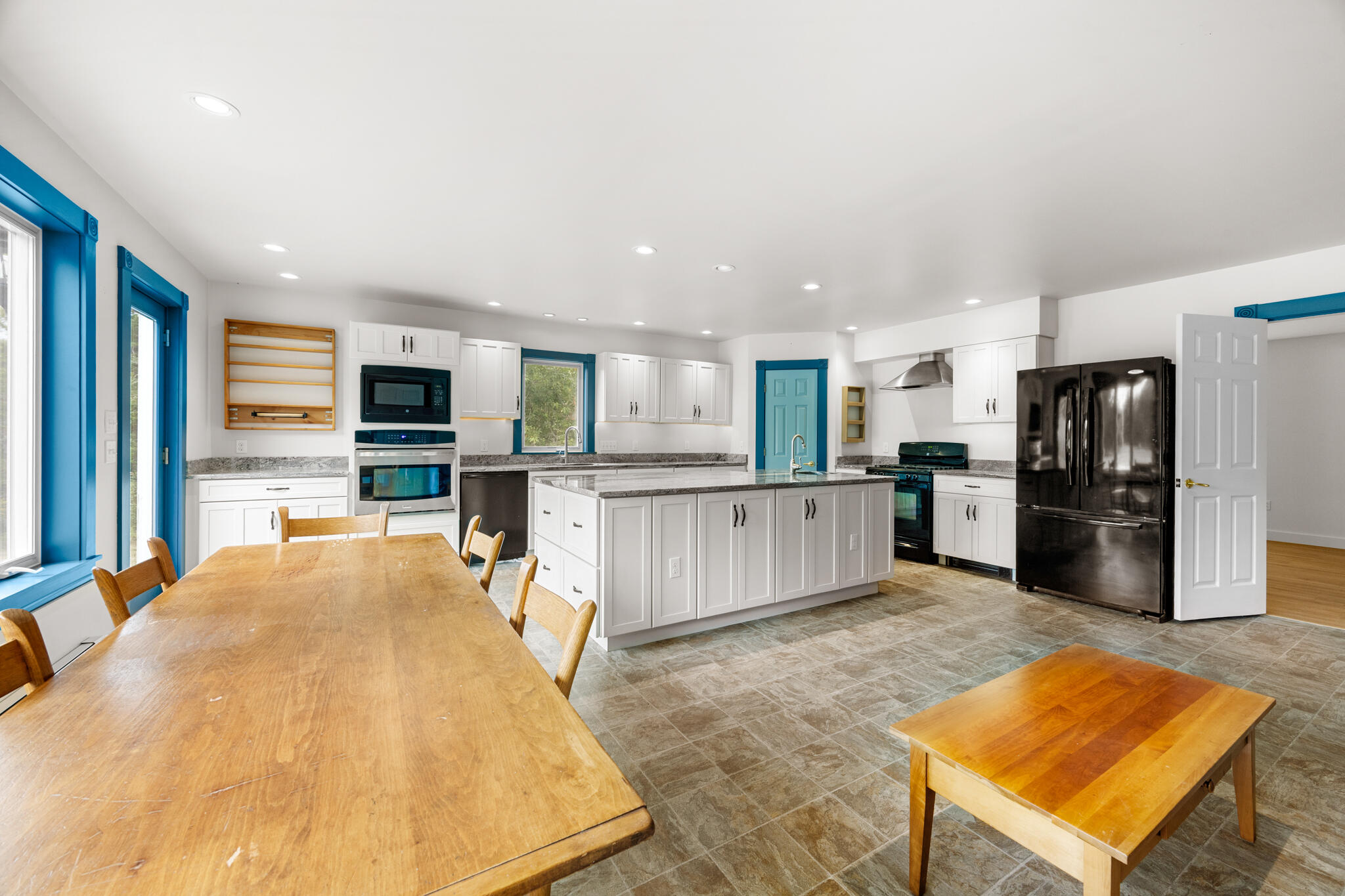 563 Newbury Neck Road Surry, ME 04684 - Photo 16 of 71 Kitchen